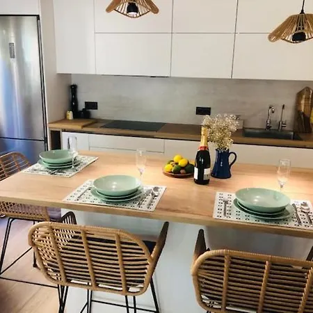 3 Guadalmina Golf Wifi Ac Daire