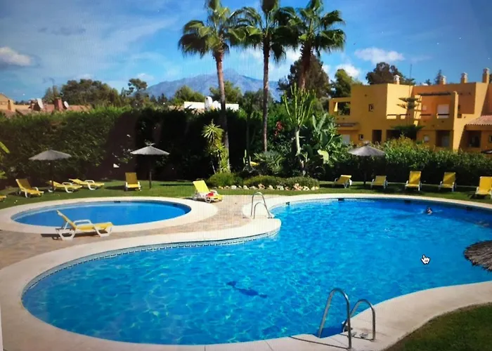 3 Guadalmina Golf Wifi Ac Апартаменты *